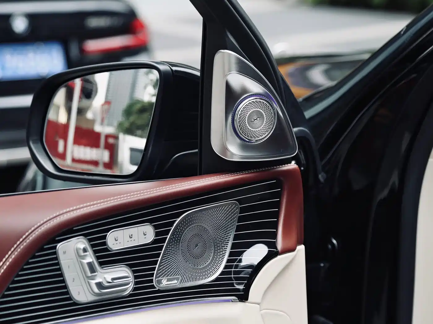 Mercedes-Benz Maybach GLS 2022 GLS 480 4MATIC фото 18
