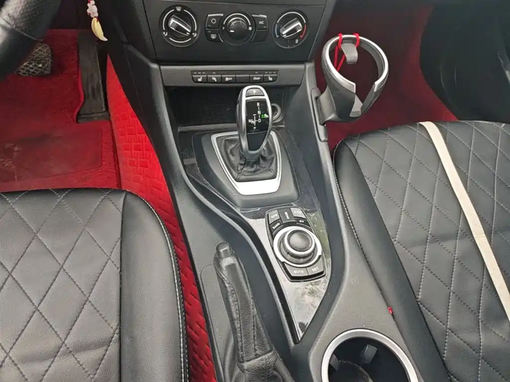 BMW X1 2015 Model sDrive18i Fashion Advanced Edition фото 14