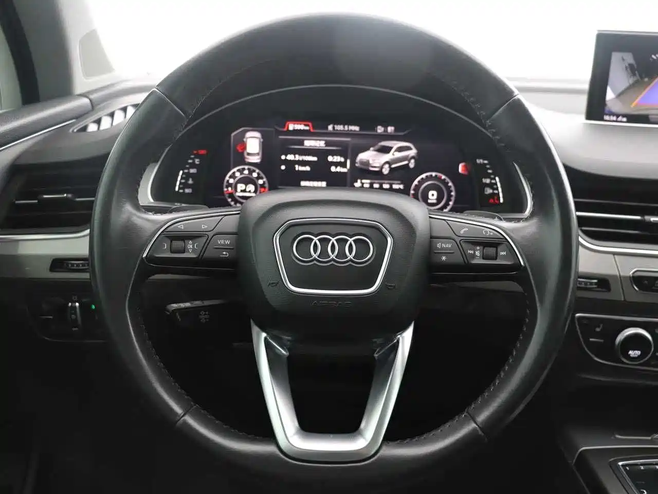 Audi Q7 2018 40 TFSI Comfort фото 10