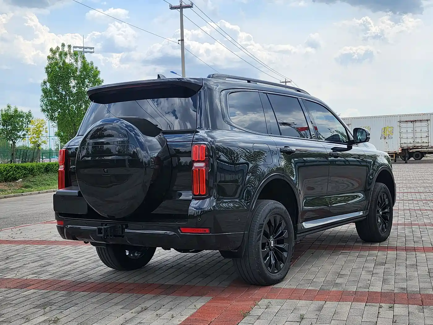 Tank 500 EV 2024 Hi4-T Black Warrior Edition фото 15