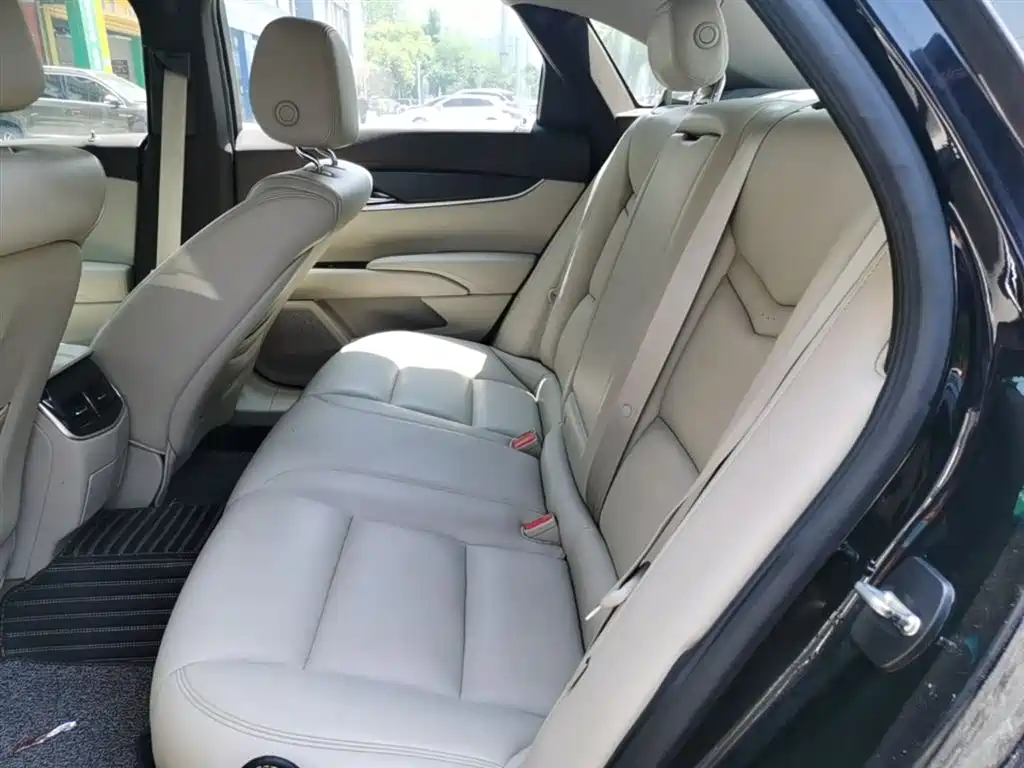 Cadillac XTS 2017 28T Technology фото 17