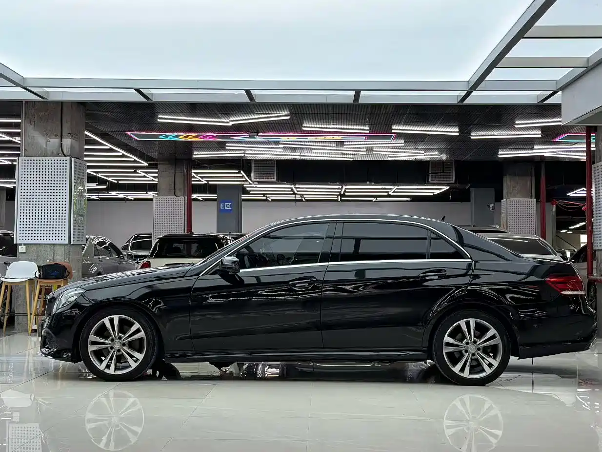 Mercedes-Benz E-Class 2015 E 260 L Sport фото 3