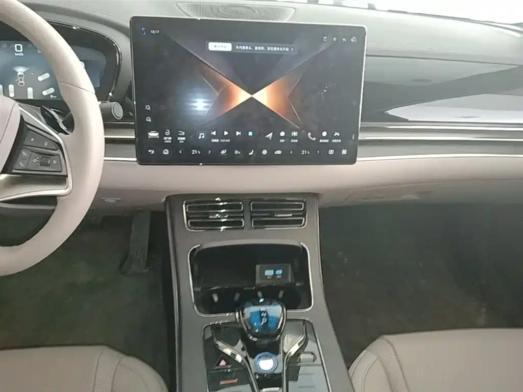 BYD Han 2025 DM-i Smart Driving Edition 125KM LiDAR Flagship фото 13
