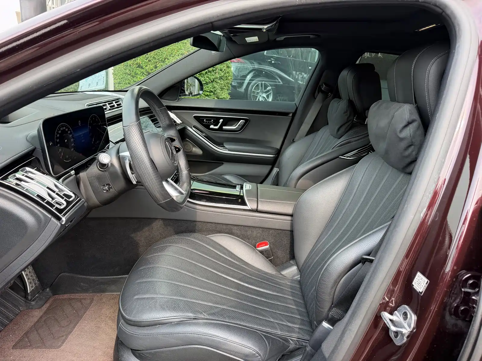 Фото 8 - Mercedes-Benz S-Class