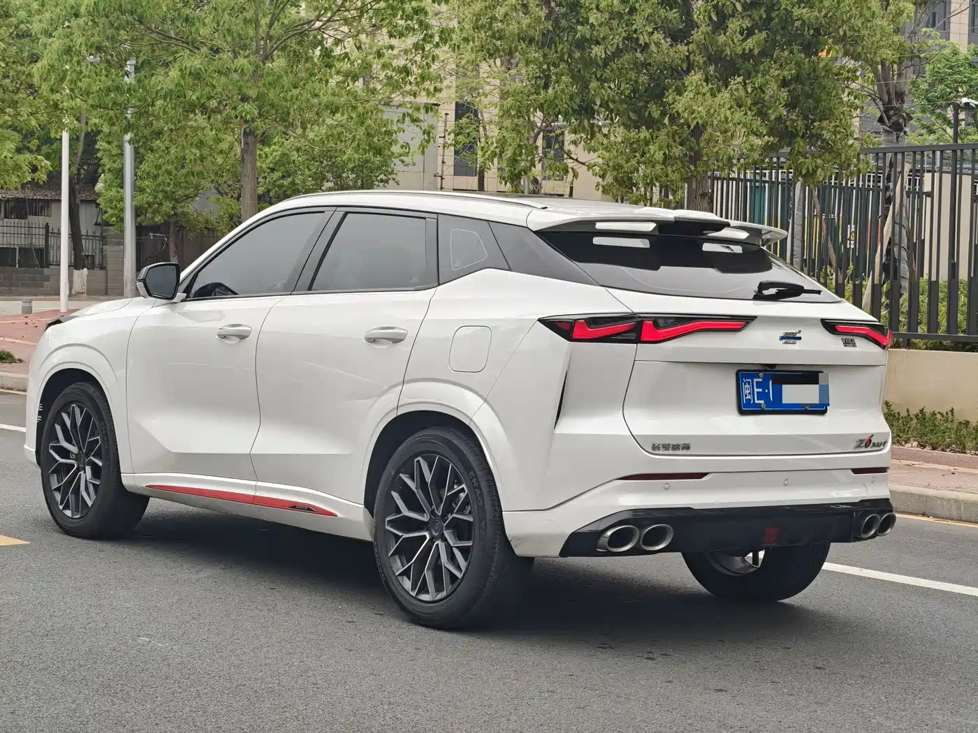 CHANGAN AUCHAN Z6