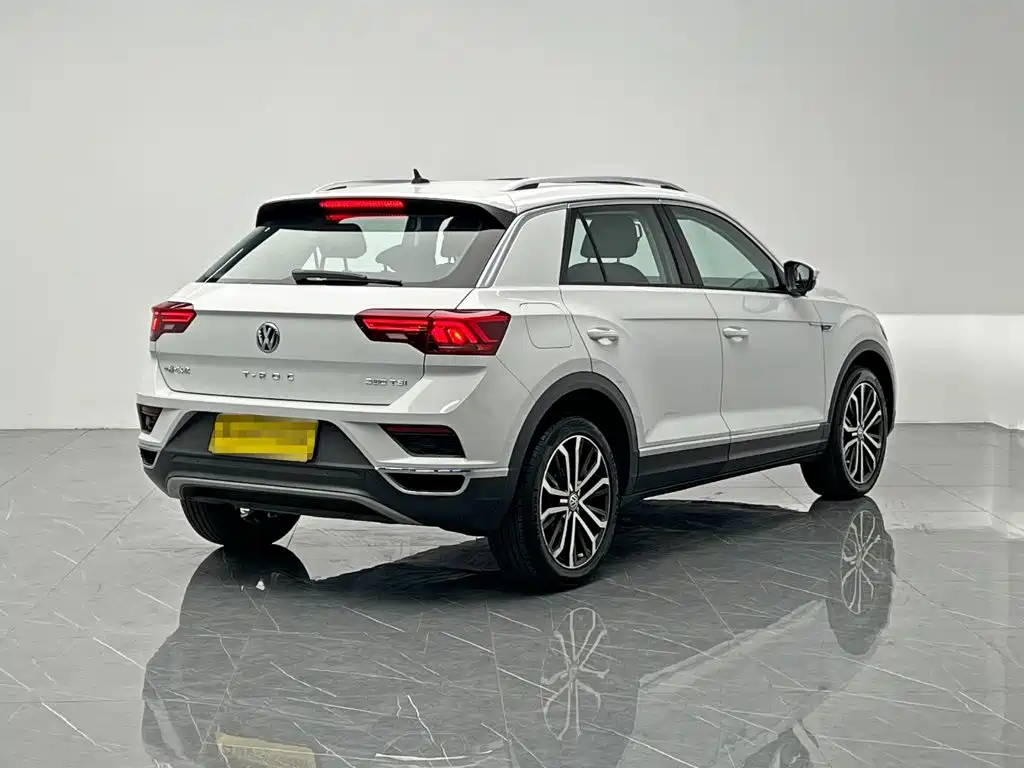 Photo 6 - Volkswagen T-ROC