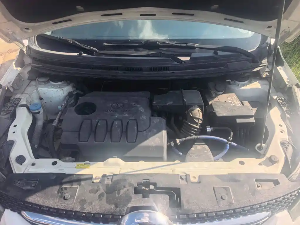 BAIC Senova X25 2016 2015 1.5L Automatic Elite