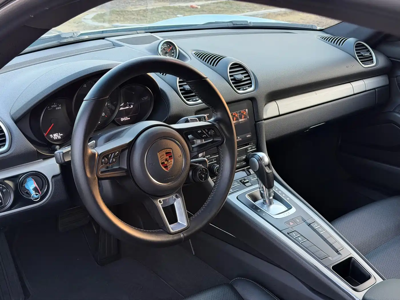 Porsche 718 2016 Cayman 2.0T фото 11