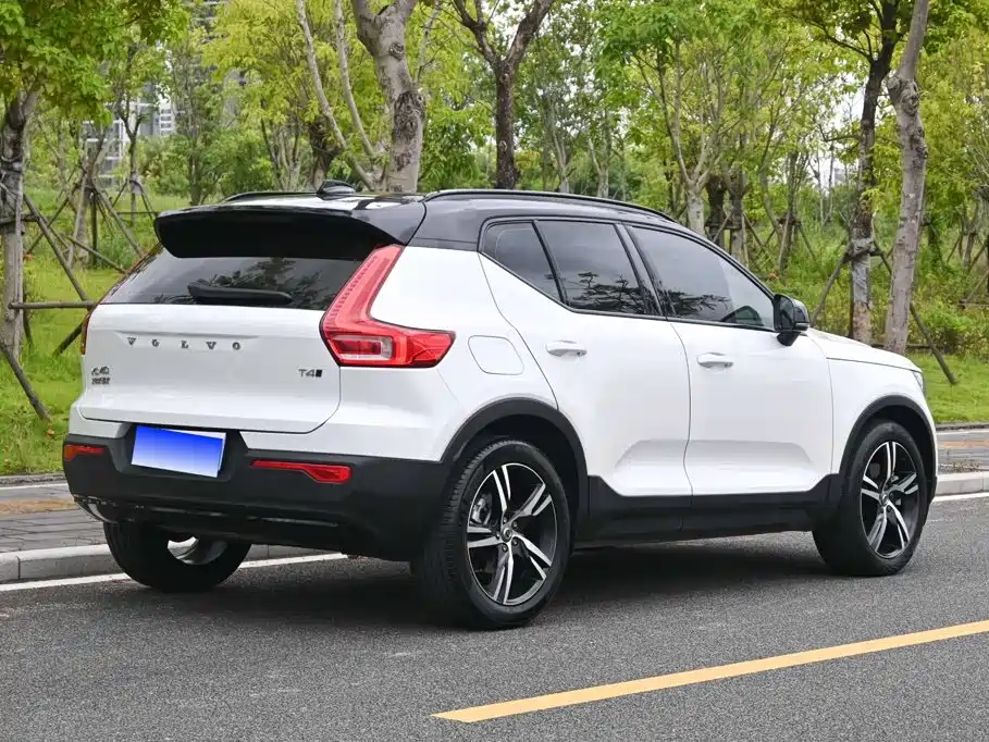 Volvo XC40 2021 2021 T4 AWD Smart Sport Edition