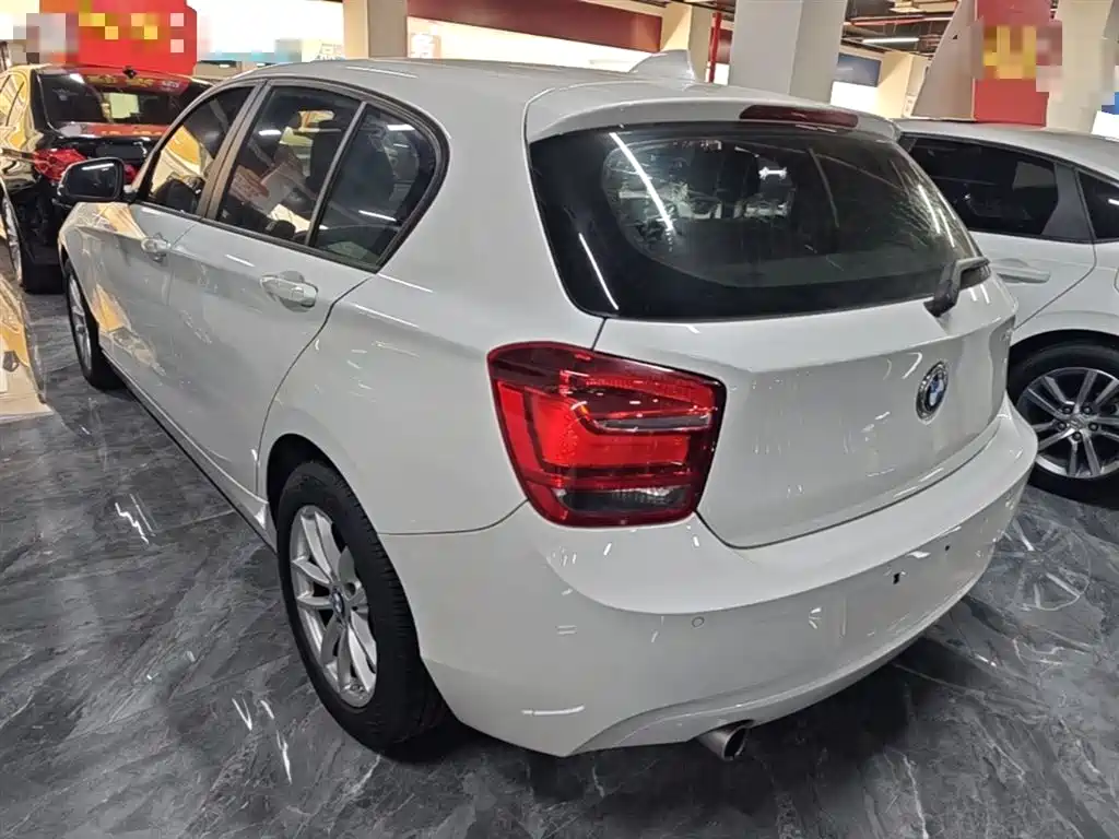 BMW 1 Series (Import) 2013 Facelift 118i Leading Model фото 5