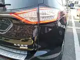 Фото 24 - Ford Edge
