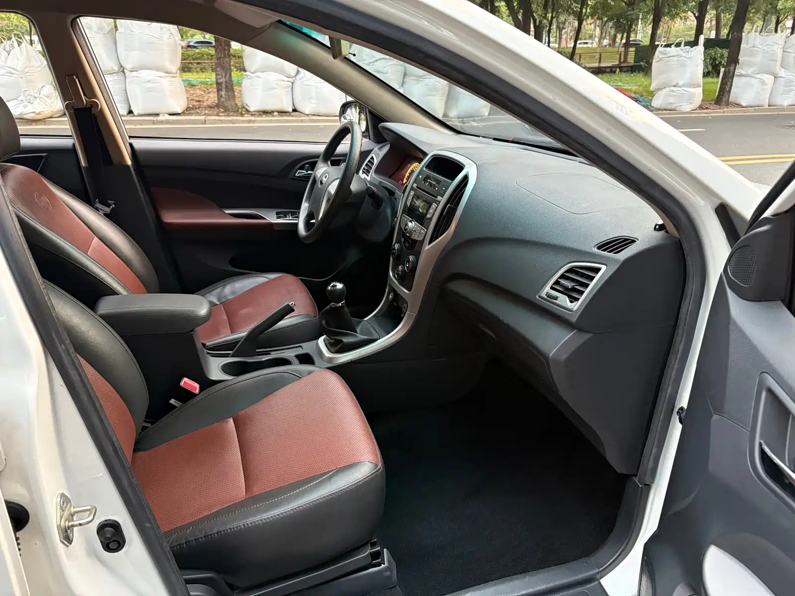 Photo 13 - BYD F3