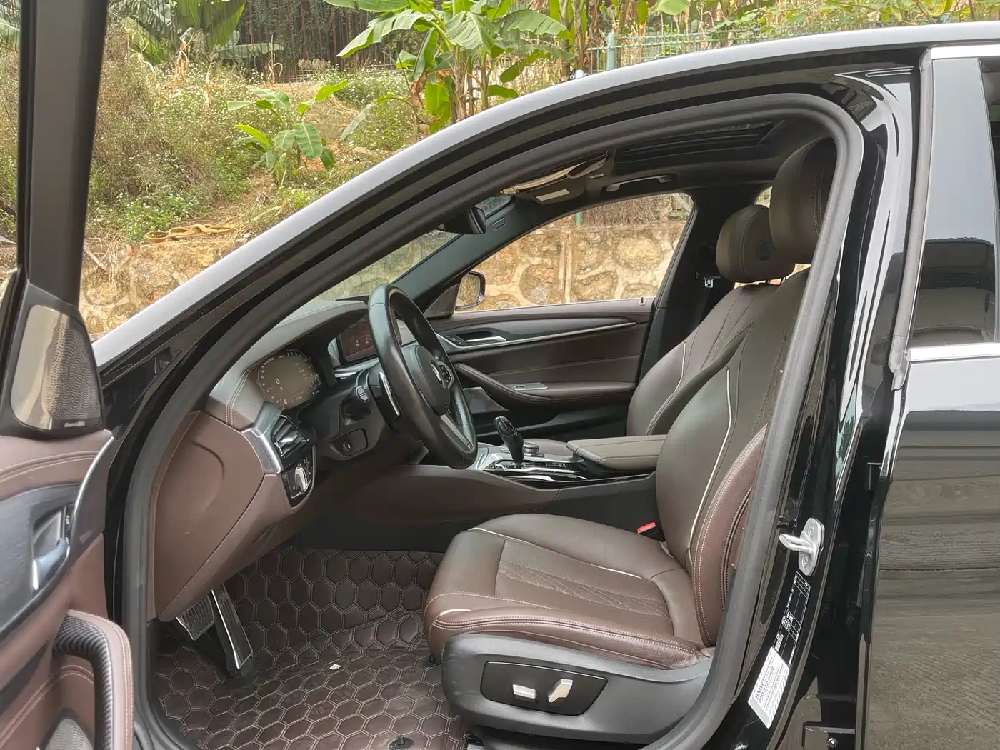 BMW 5 Series 2021 530Li Leading M Sport Package фото 4