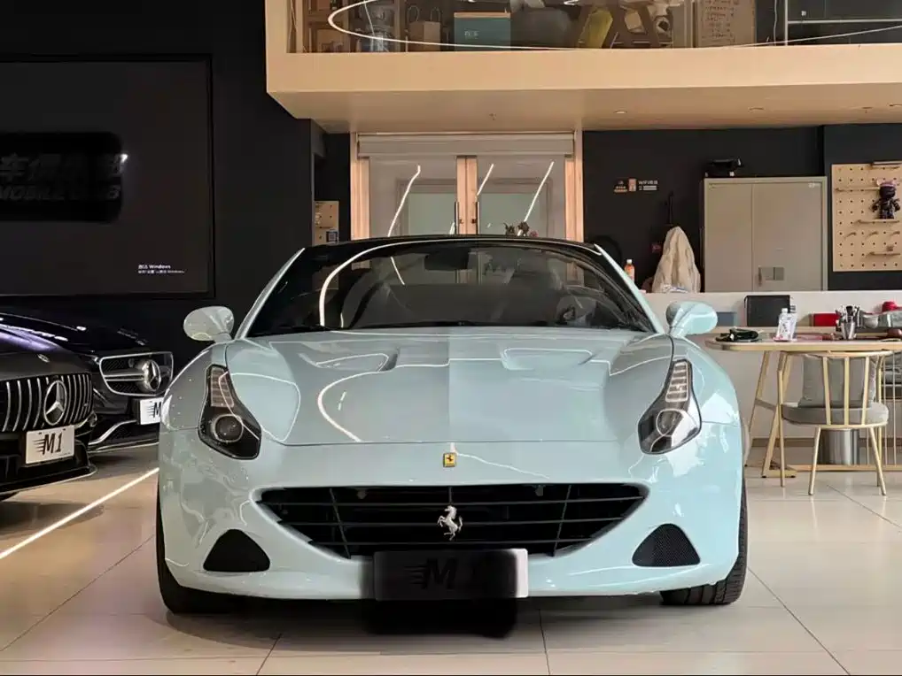Ferrari California T 2016 2015 3.9T Standard
