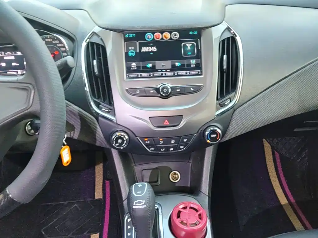 Chevrolet Cruze 2018 2018 320 Automatic Pioneer Sunroof Edition