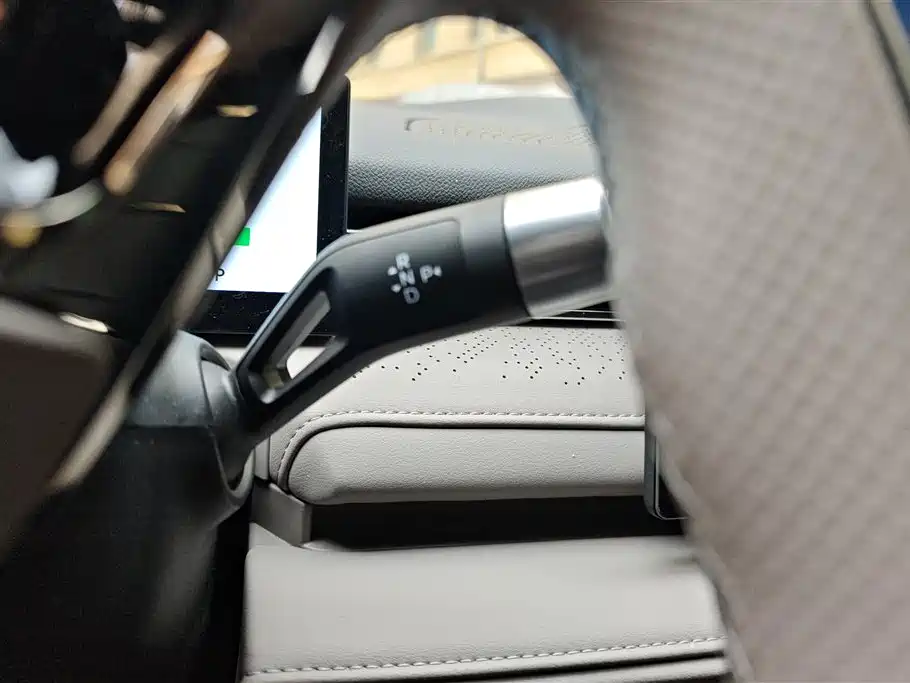 GEELY GALAXY GALAXY SPARKLE 8