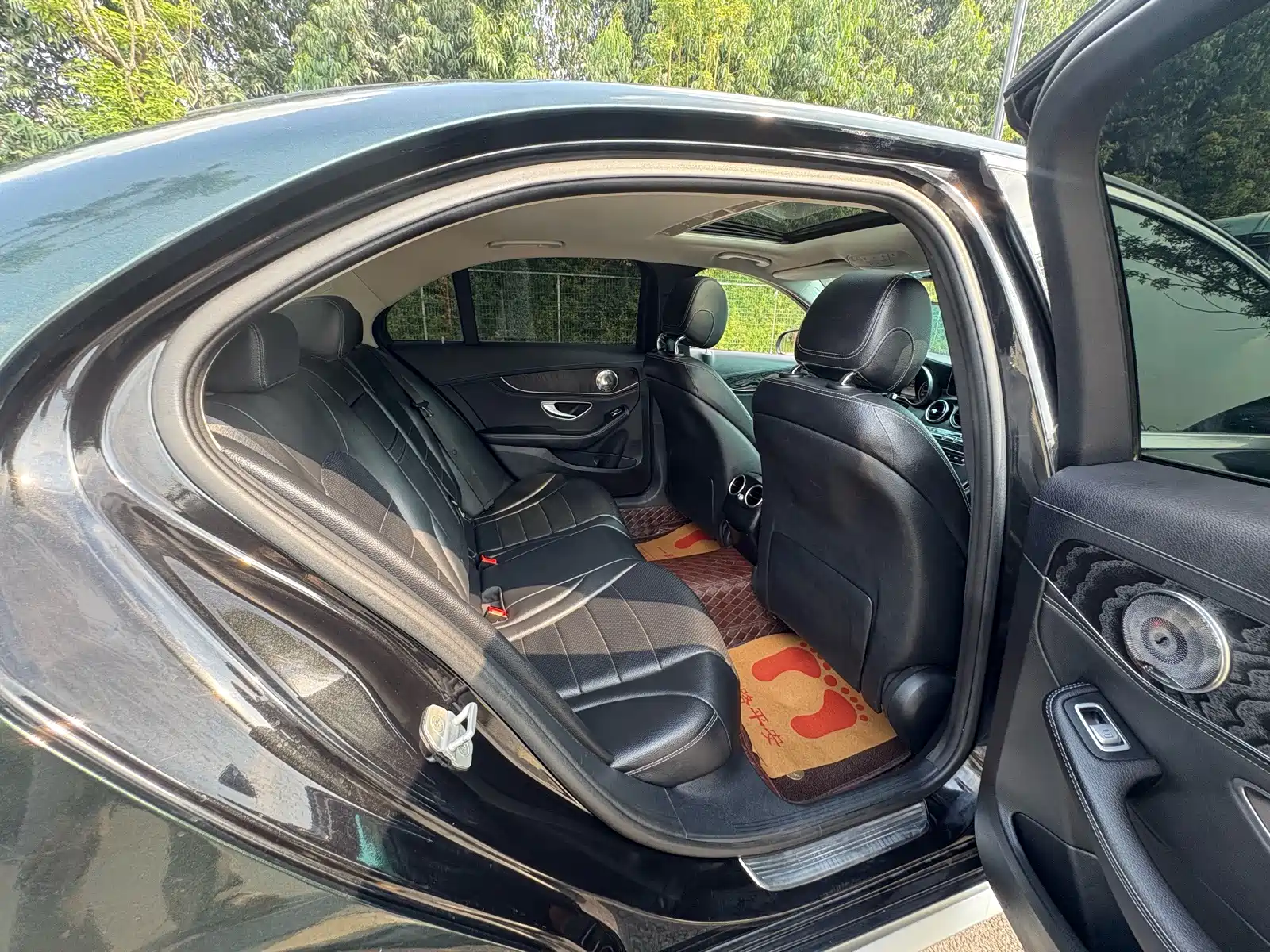 Фото 24 - Mercedes-Benz C-Class