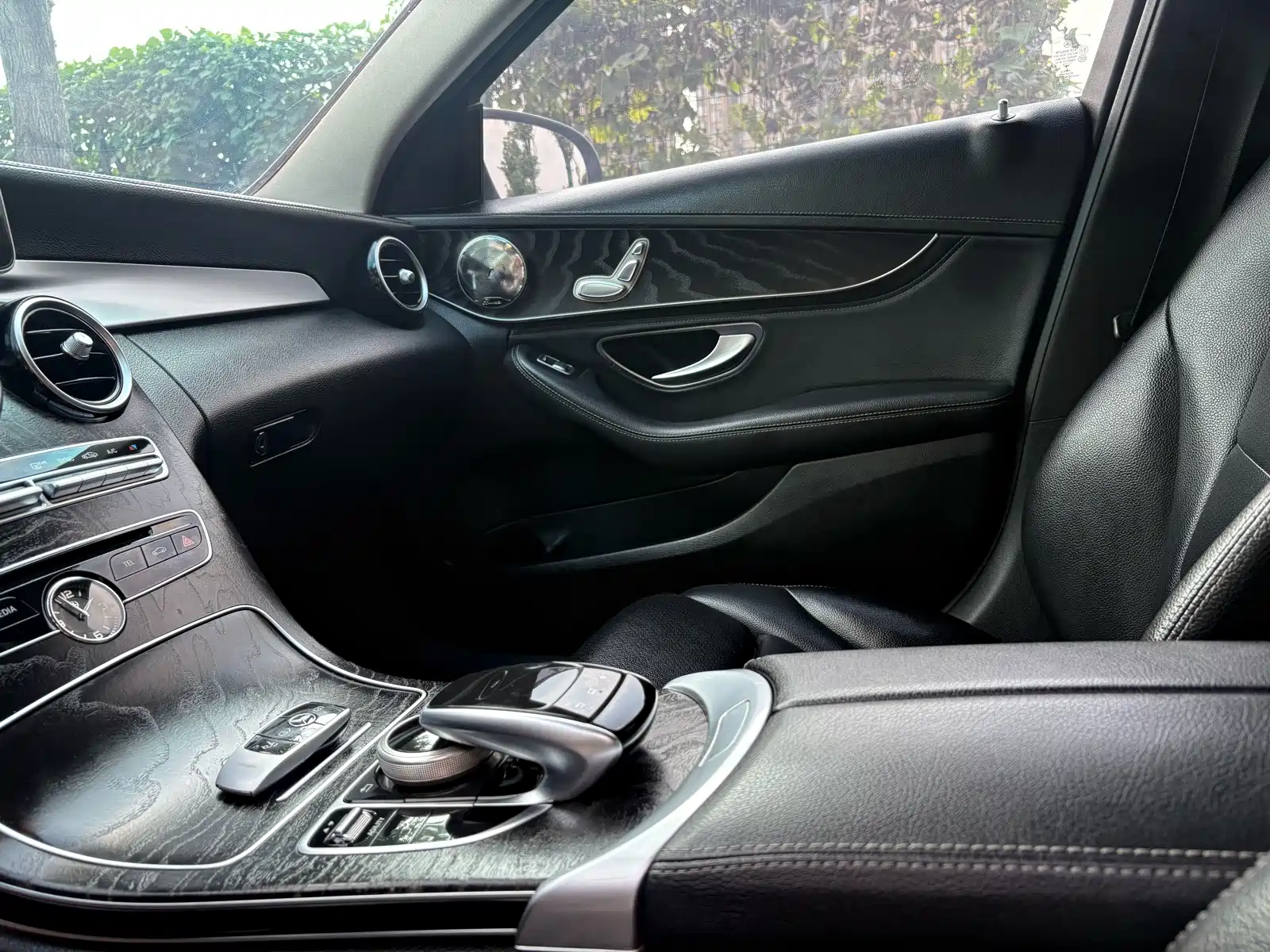 Фото 13 - Mercedes-Benz C-Class