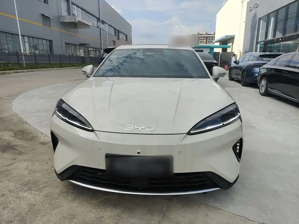 BYD Seal 07 DM-i 2026 2026 DM-i 1.5T High Spec Edition