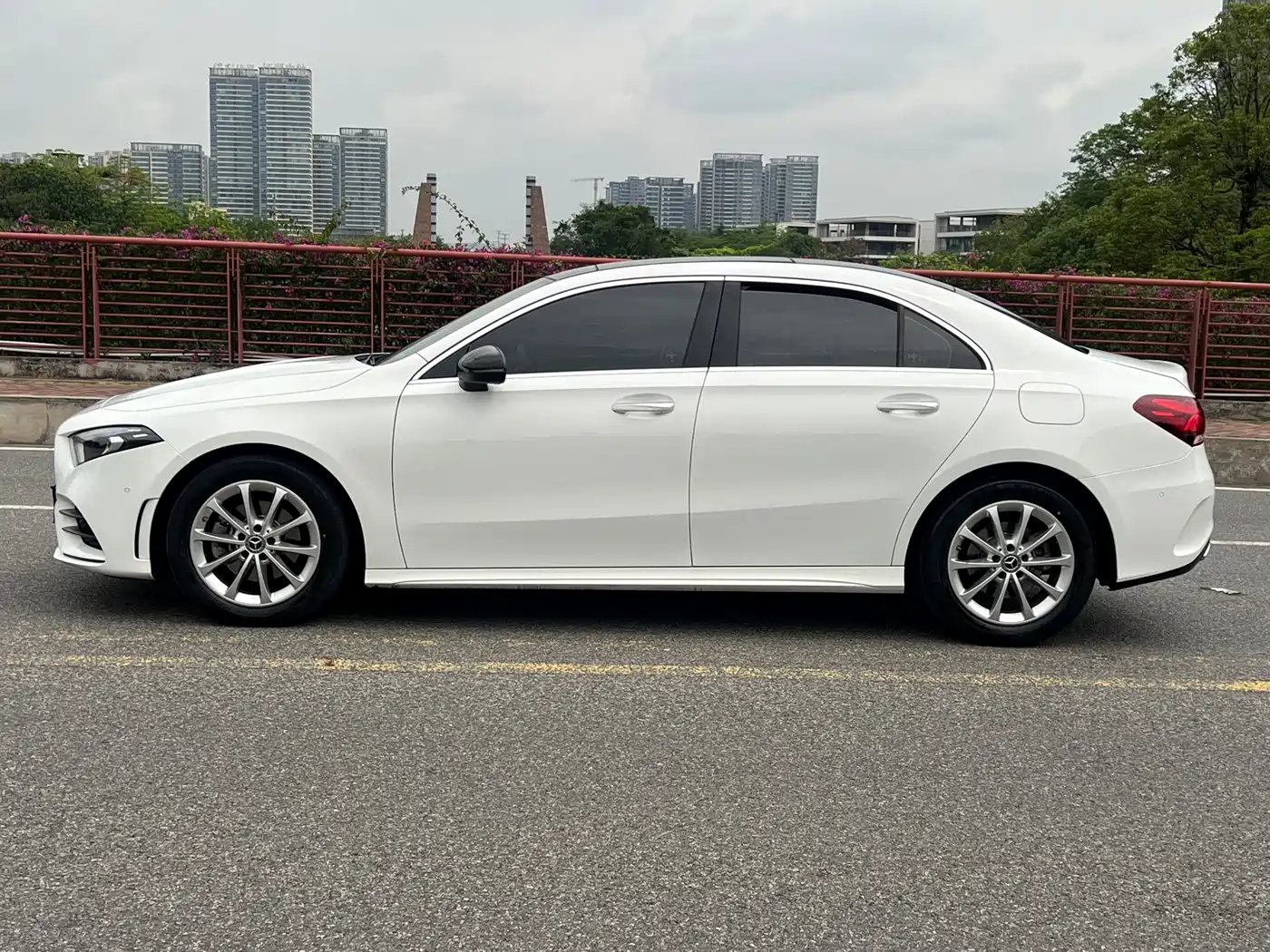 Mercedes-Benz A-Class 2020 Facelift A 200 L Sport Sedan Fashion фото 6