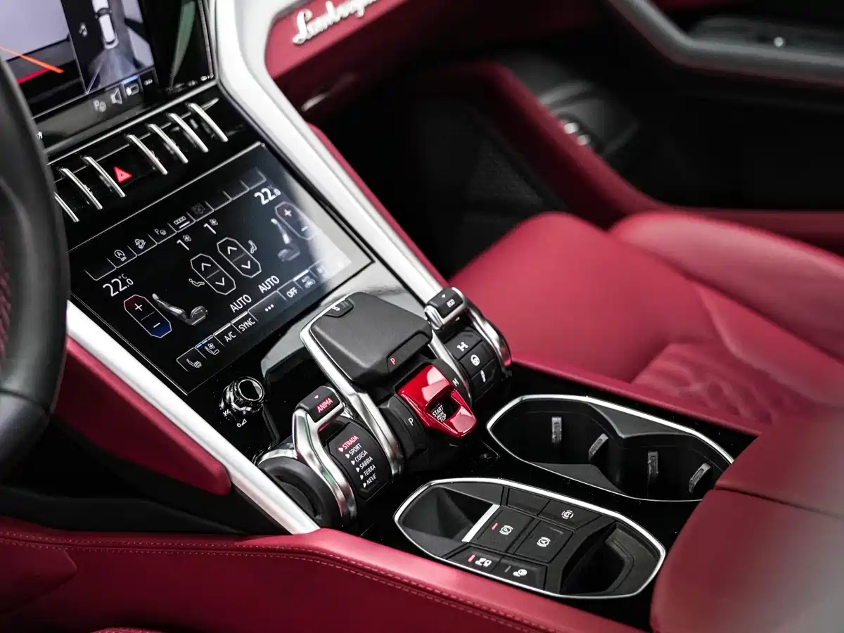 Lamborghini Urus 2023 4.0T V8 S фото 14