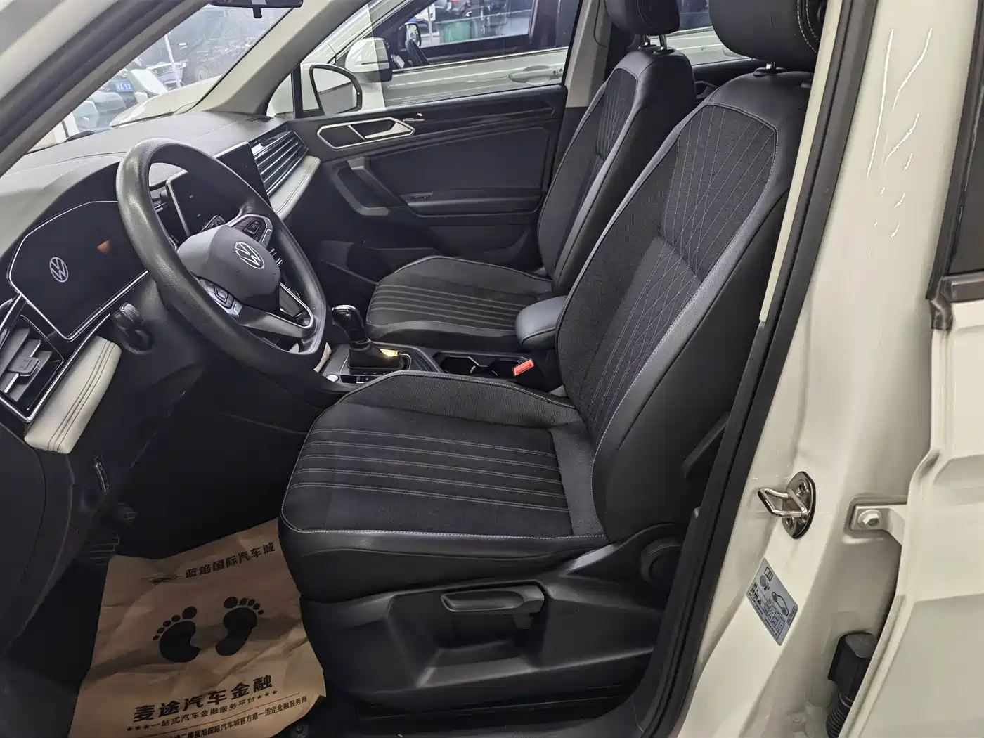 Volkswagen Tiguan L 2022 330TSI Automatic 2WD Comfort Edition фото 5