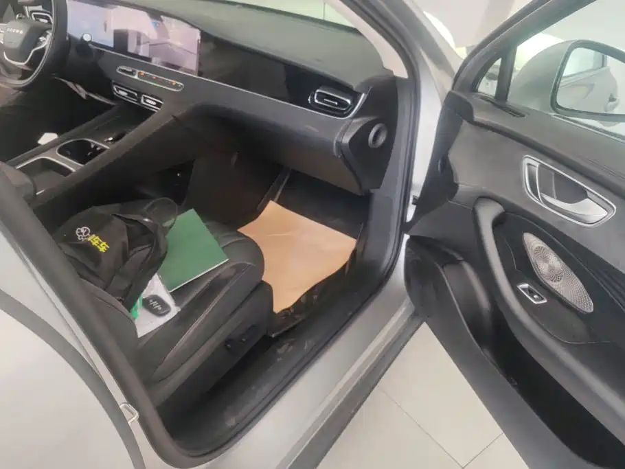Roewe D7 2024 2023 DMH 125km Flagship Edition