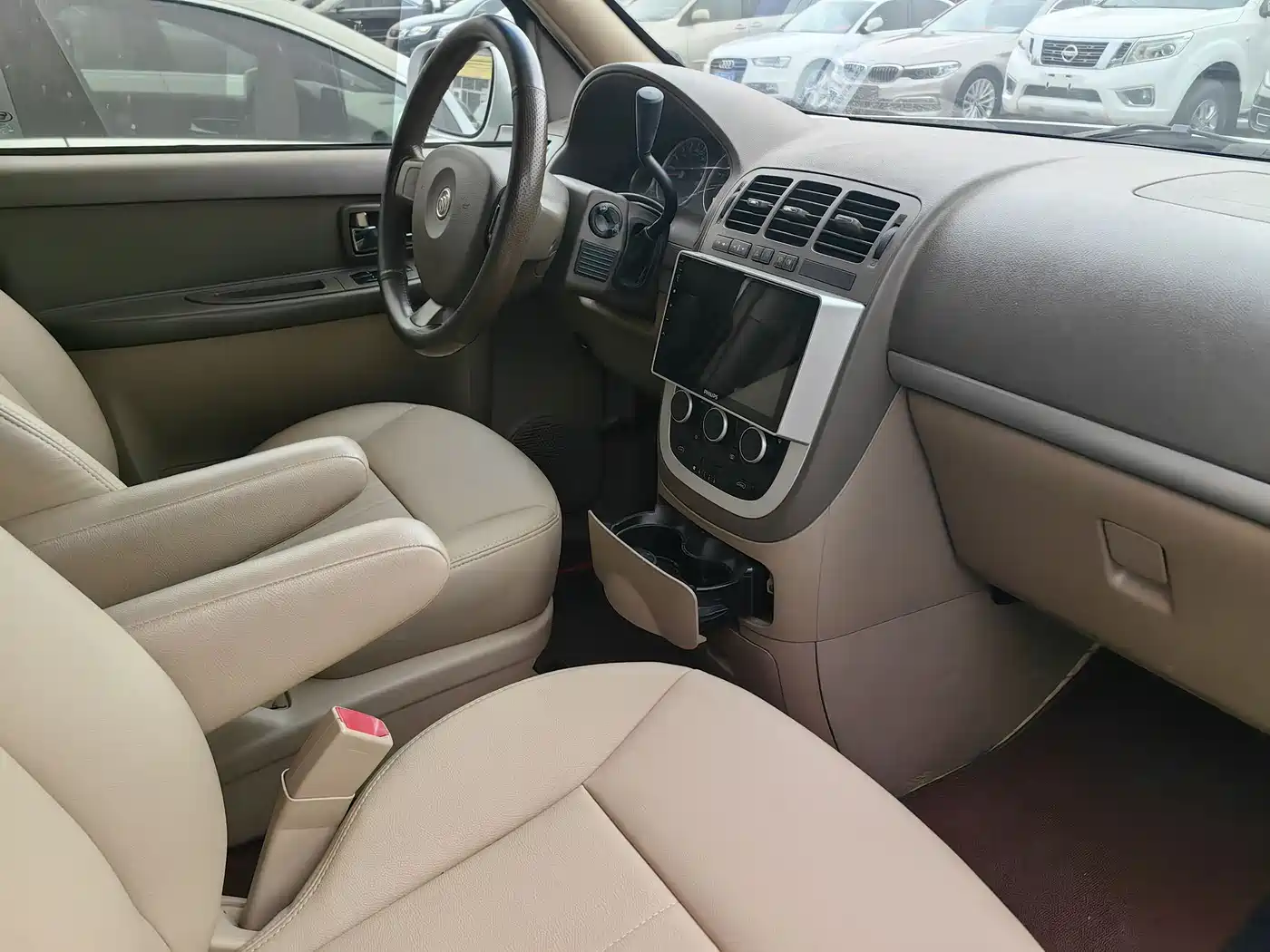 Buick GL8 2014 2.4L Classic Edition фото 8