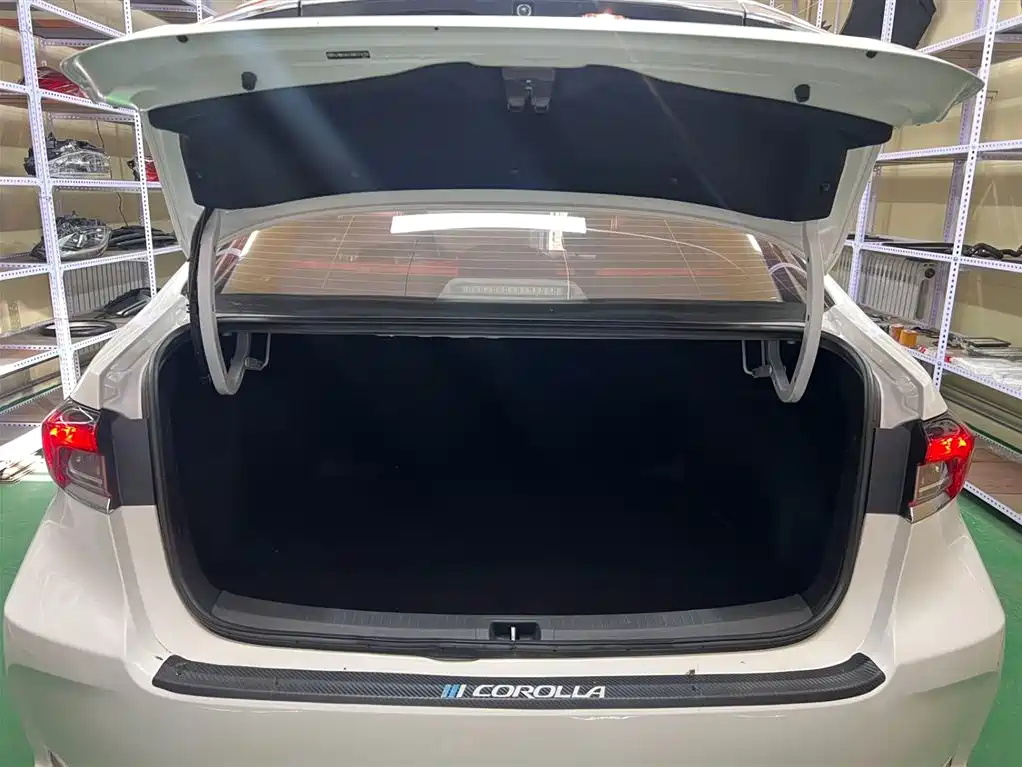 Toyota Corolla 2021 1.2T S-CVT Sport Edition фото 17