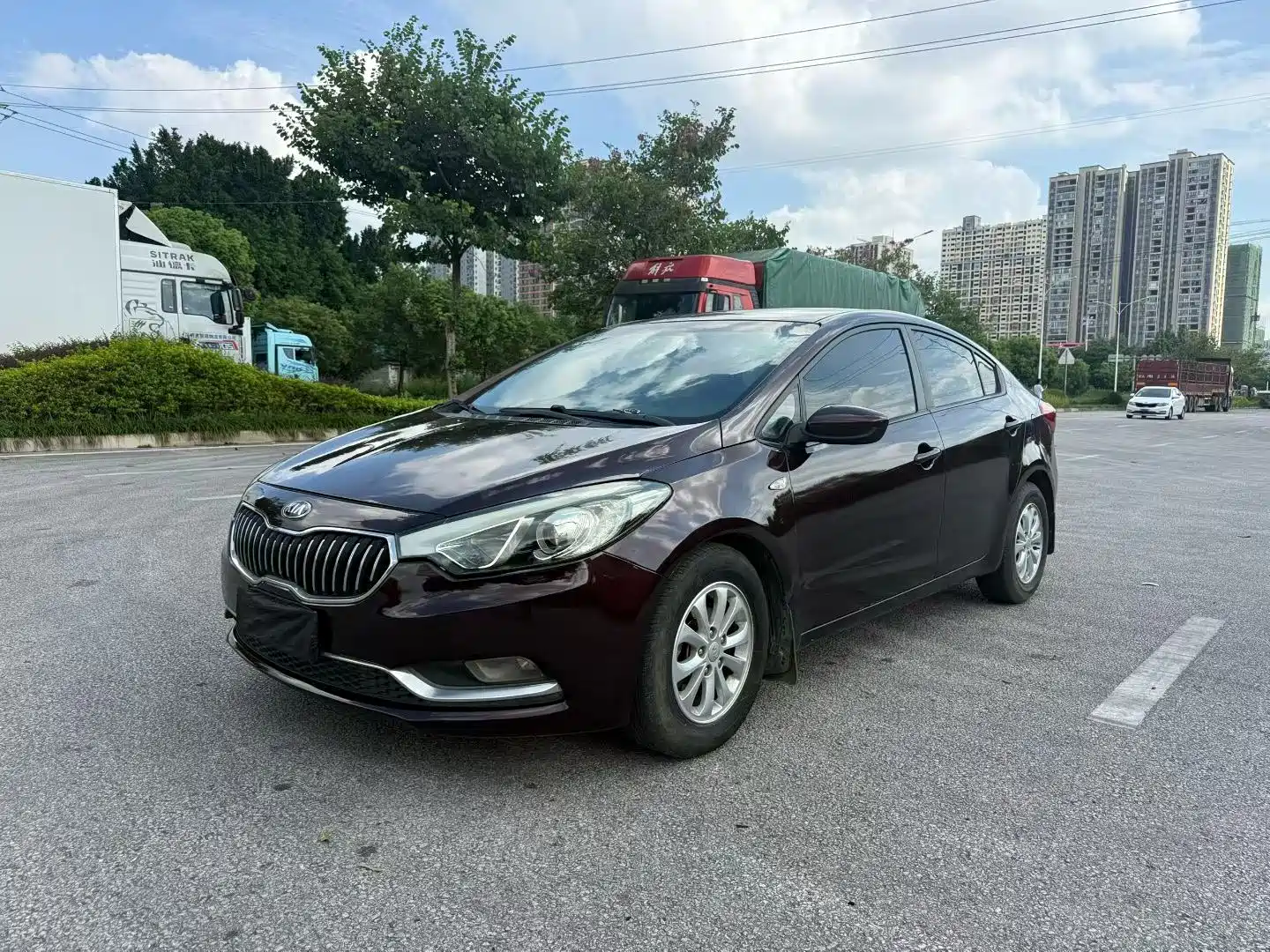 Photo 1 - Kia K3
