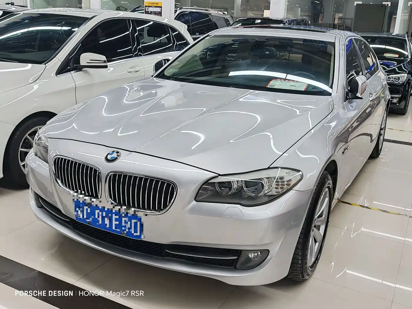 BMW 5 Series 2011 523Li Luxury