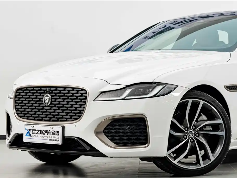 JAGUAR XFL