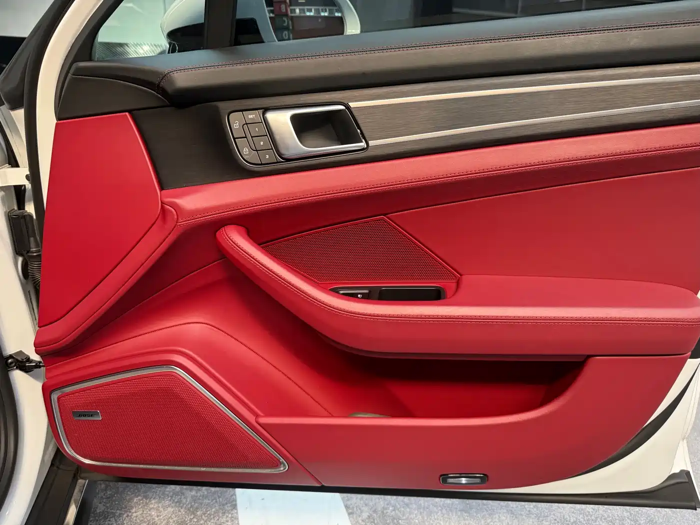 Фото 20 - Porsche Panamera