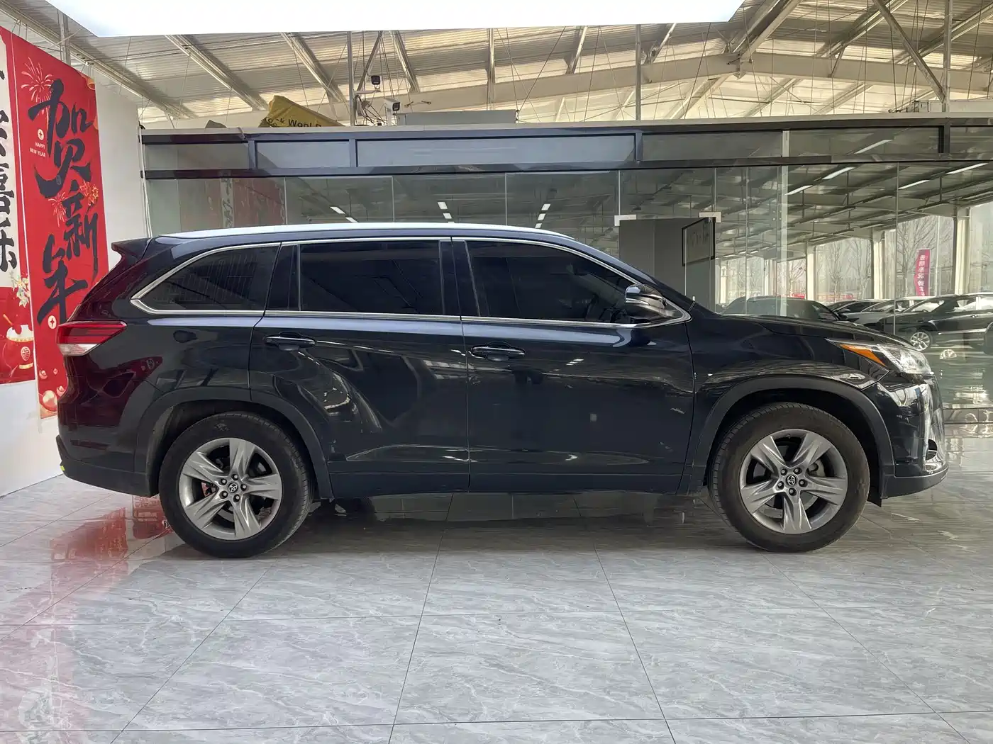 Toyota Highlander 2018 2.0T 4WD Premium 7-seater China VI фото 6