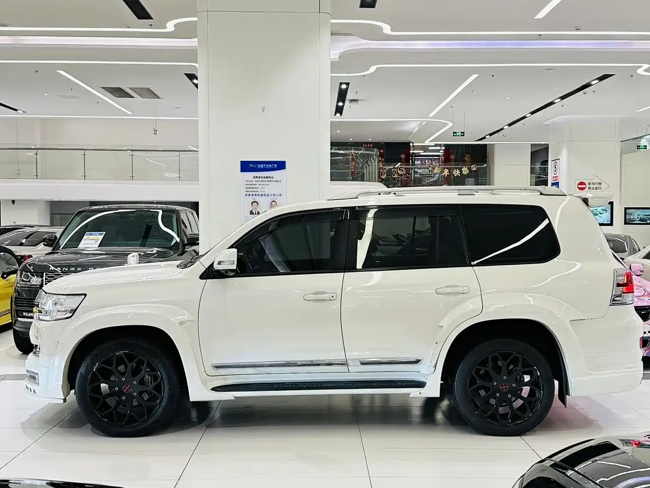Toyota Land Cruiser (Import) фото 4