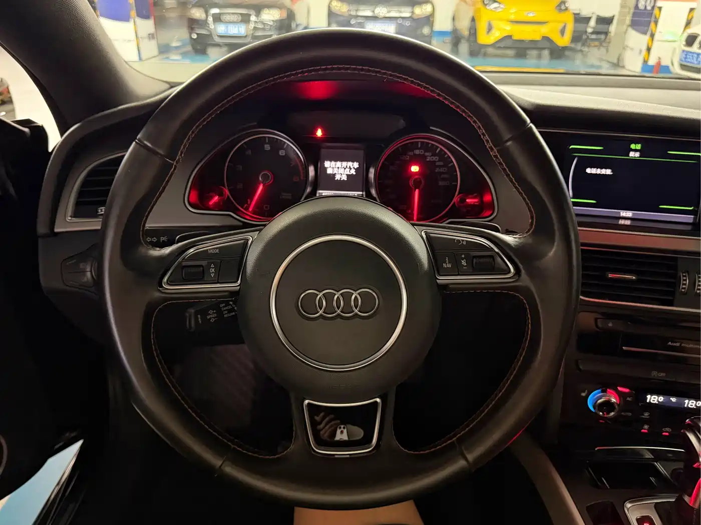 Фото 10 - Audi A5 (Import)
