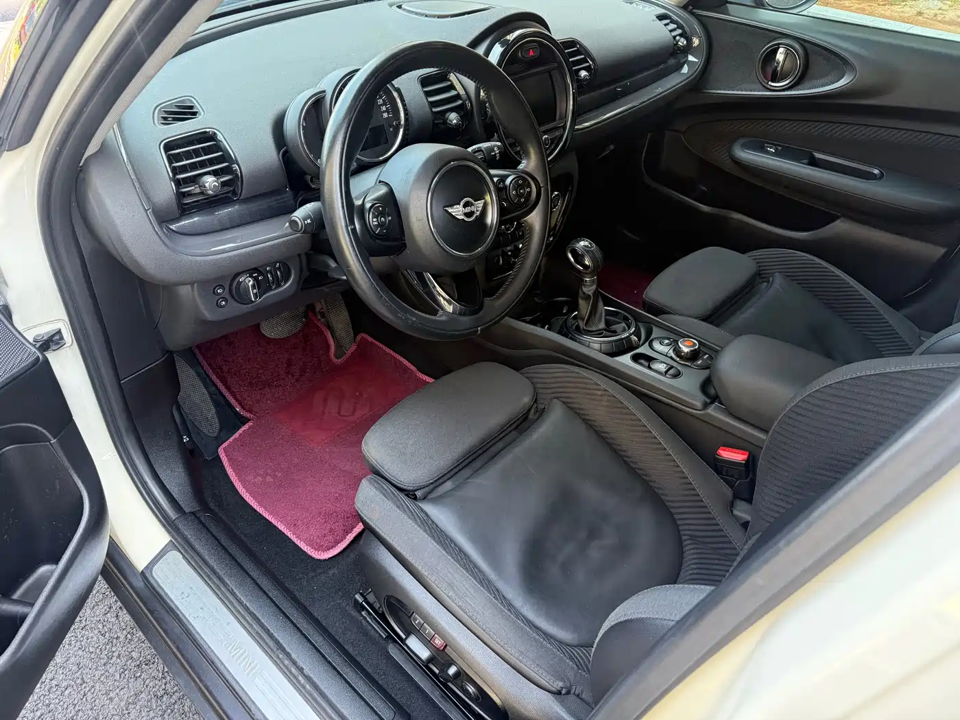 MINI CLUBMAN 2016 Facelift 1.5T COOPER фото 4