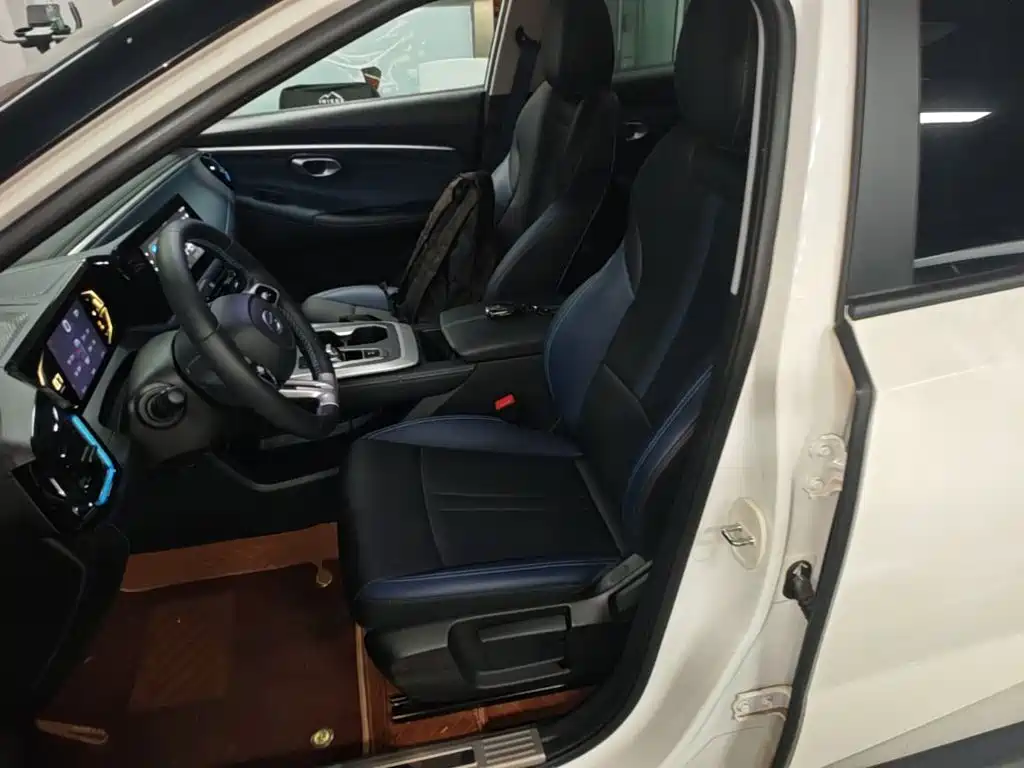 GAC Trumpchi Trumpchi GS3 2025 2023 Shadow Speed 270T Power Enjoyment Edition