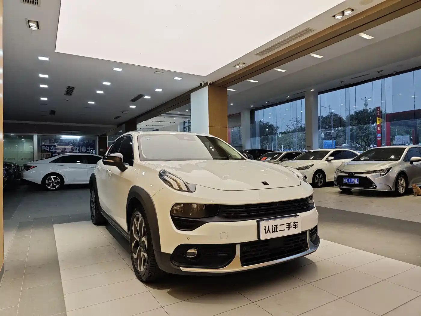 Lynk & Co 02 2019 High Energy Edition 2.0T Automatic 2WD Power Pro China VI фото 4
