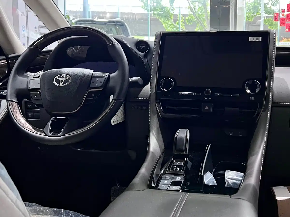 Toyota Alphard 2024 Hybrid 2.5L Prestige Edition фото 5