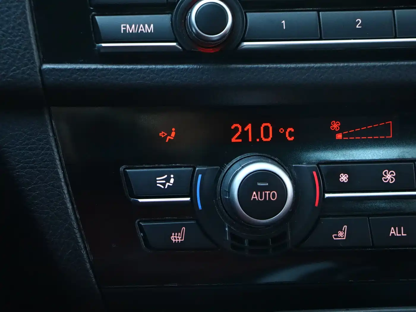 BMW M5 2012 M5 фото 33