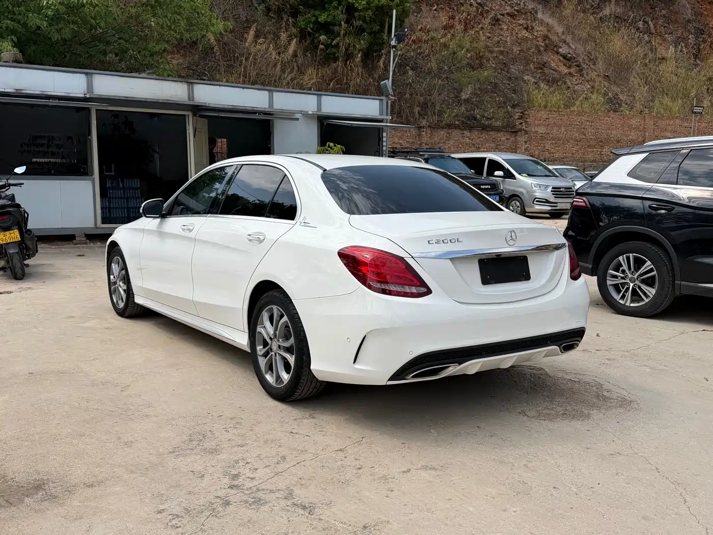 Mercedes-Benz C-Class 2016 C 180 L Sport фото 4