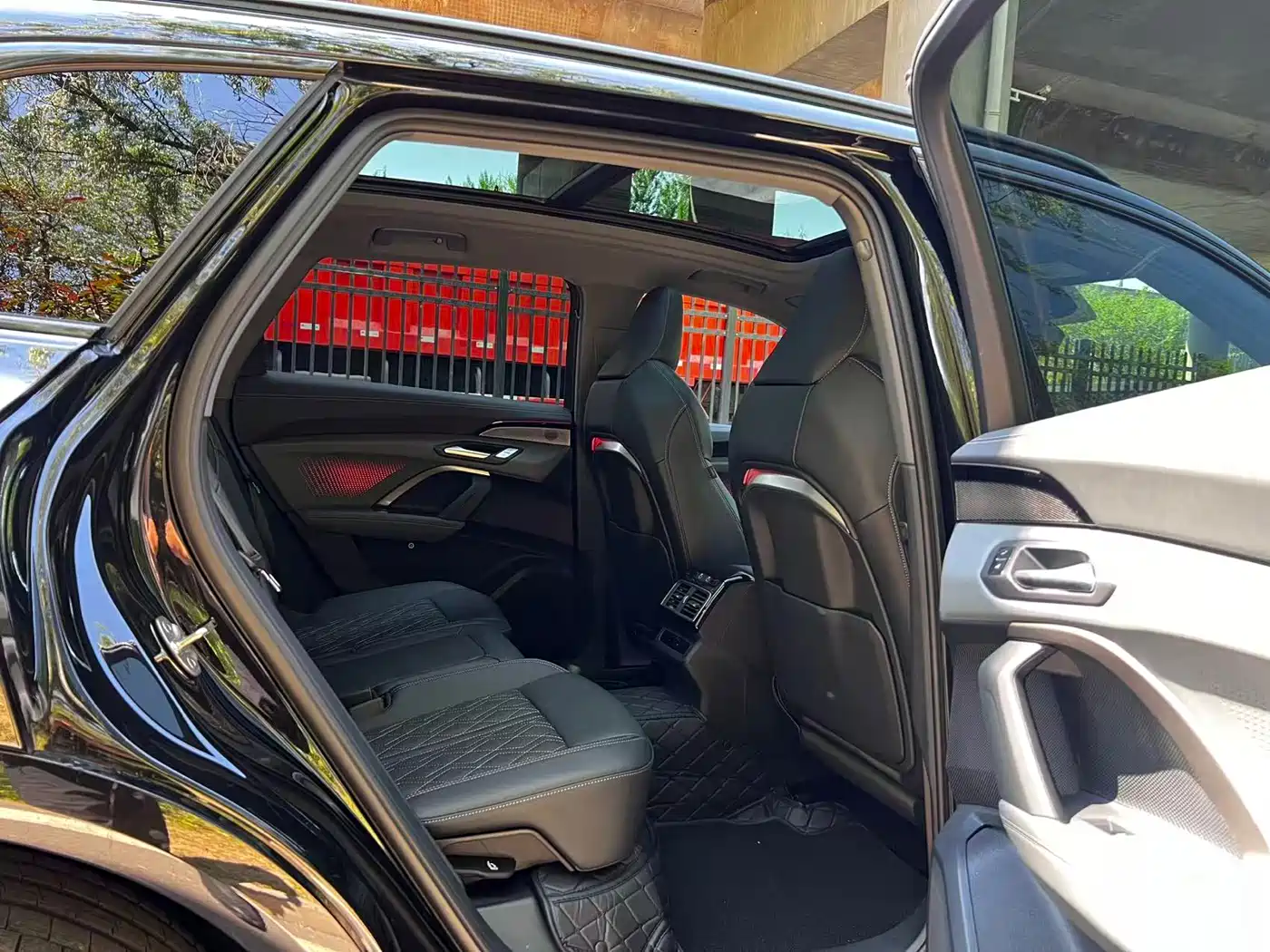 Audi Q5L 2026 Luxury Sport 150kW фото 8
