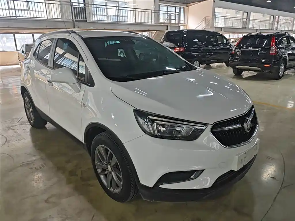 Buick Encore 2017 18T Automatic 2WD Urban Fashion фото 4