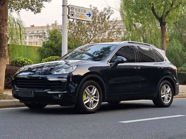 PORSCHE CAYENNE NEW ENERGY