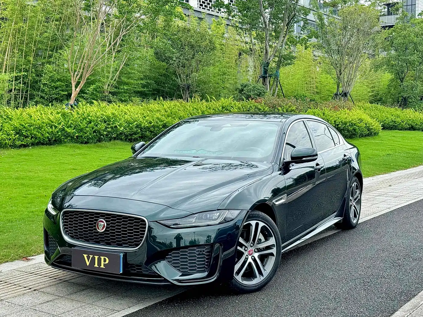 Jaguar XEL 2023 2.0T 250PS R-DYNAMIC S Progressive Sport
