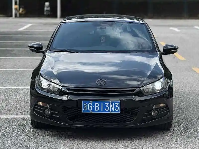 صورة 2 - Volkswagen Scirocco