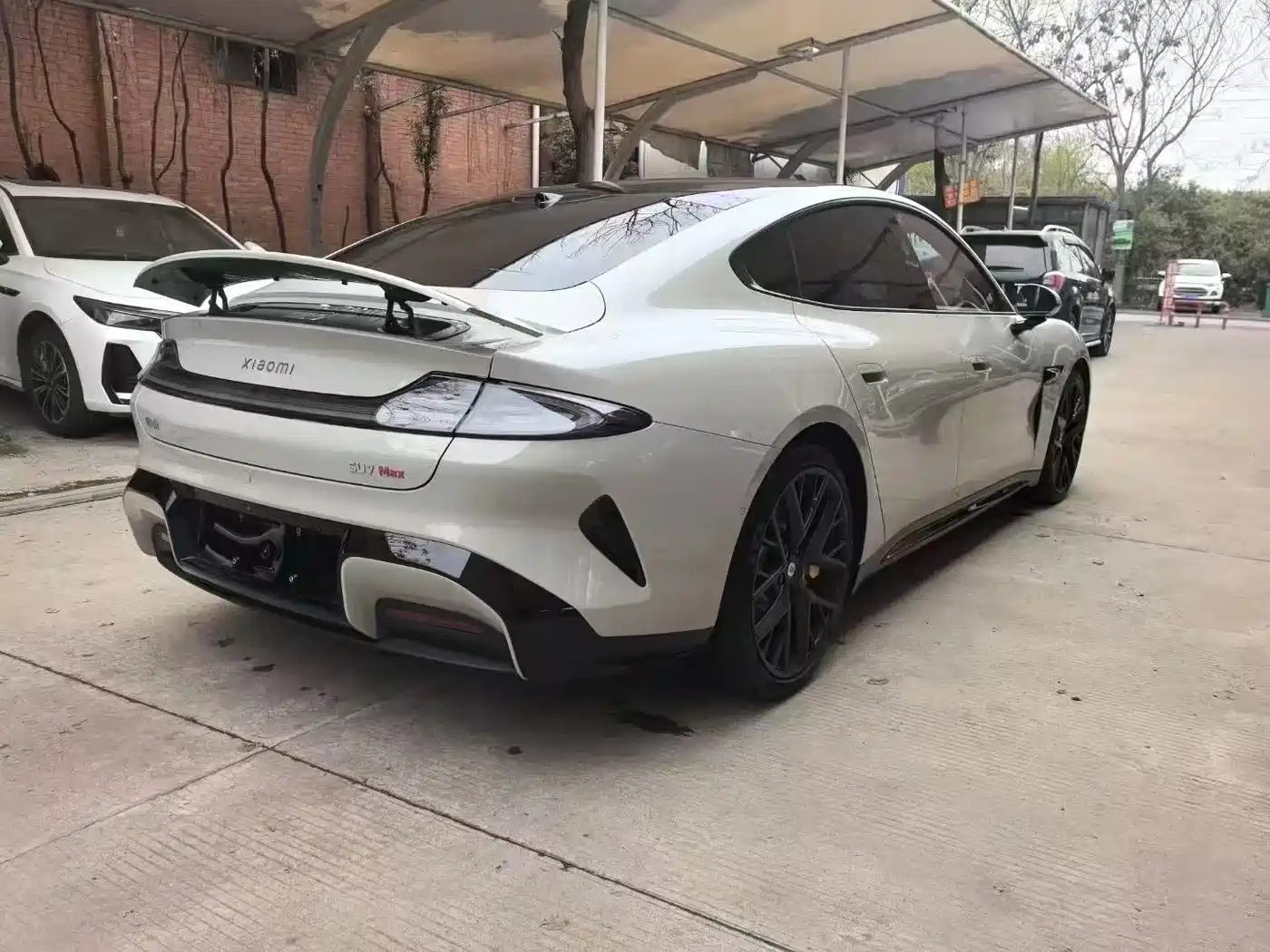 XIAOMI CAR XIAOMI SU7