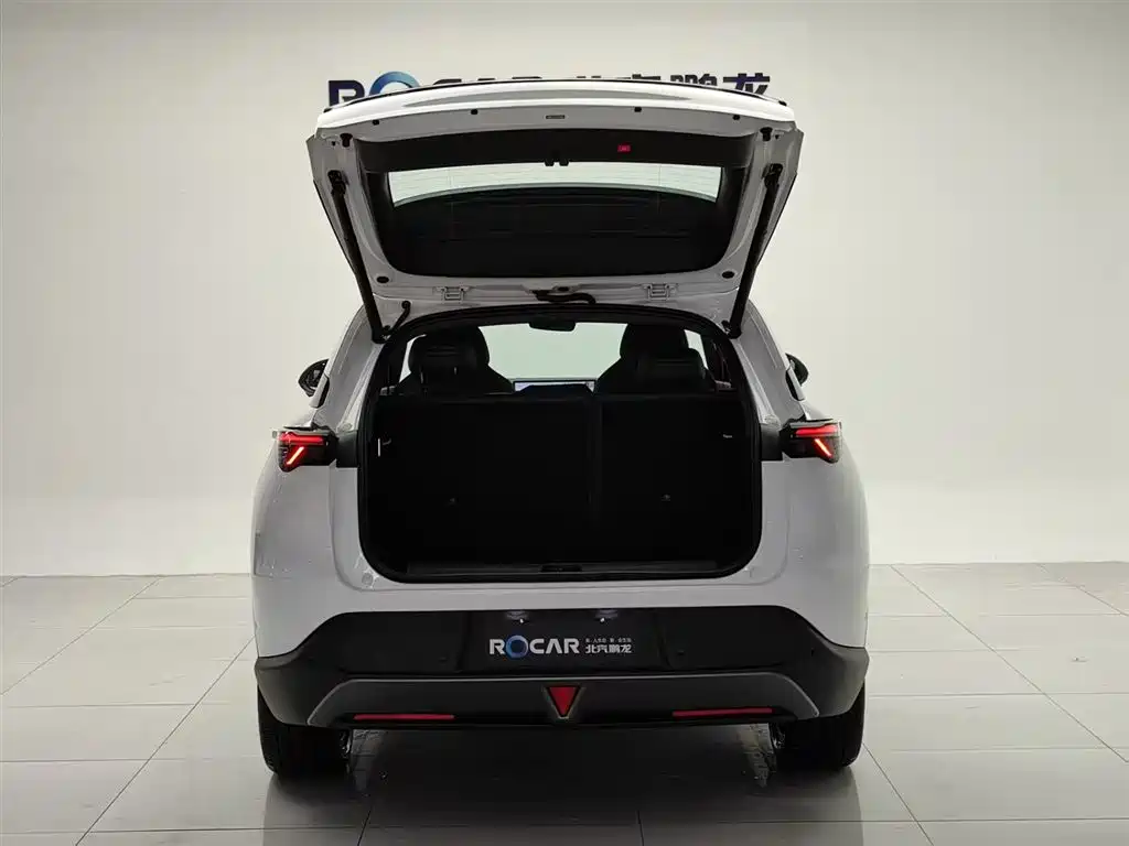 ARCFOX EXTREME FOX POLAR FOX ALPHA T5