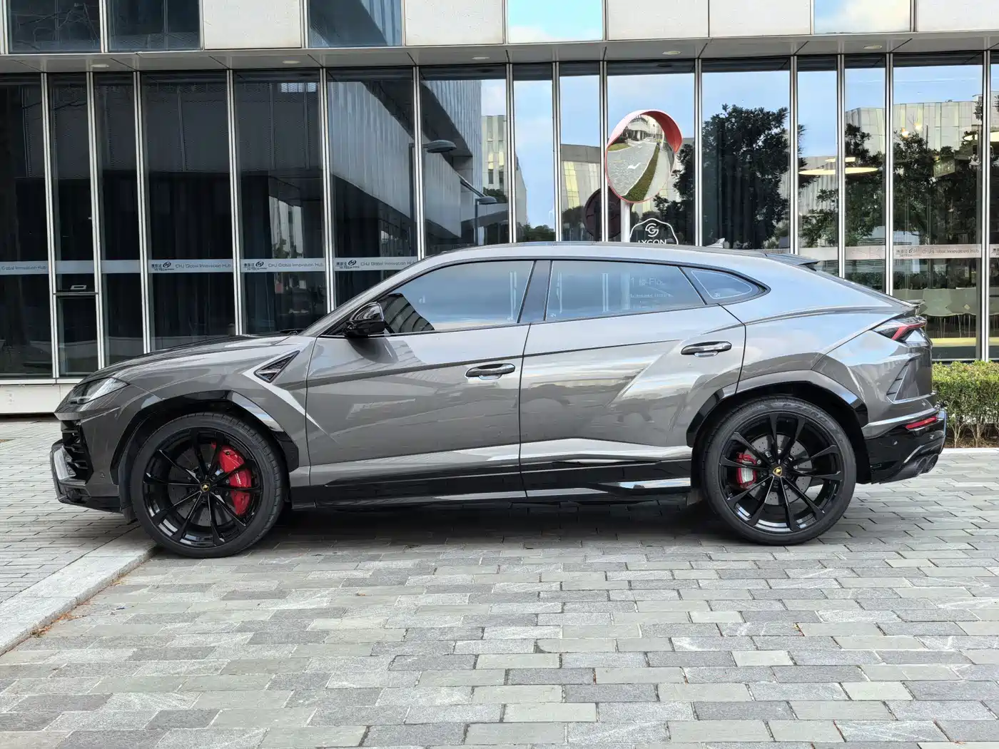 Lamborghini Urus 2021 4.0T V8 фото 6